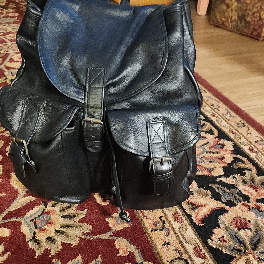 Elegant Black Leather Women's Backpack